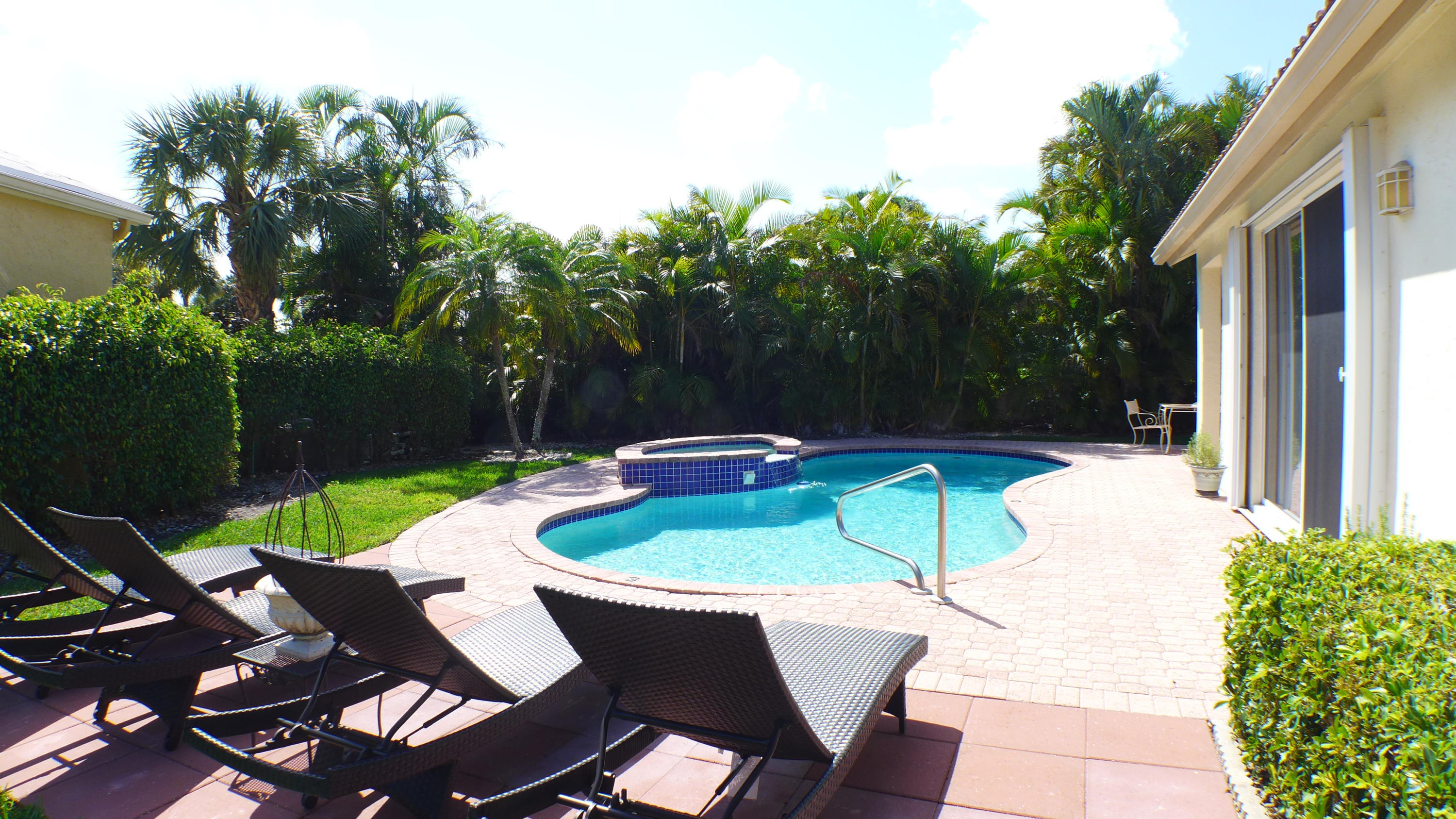 6613 Hampton Circle Boca Raton, FL 33496 - Photo 11 of 44 P1020353