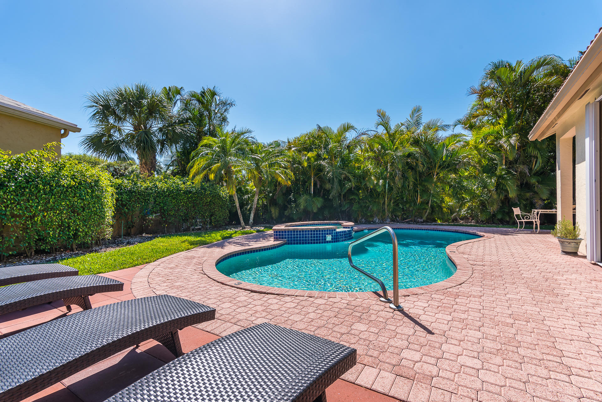 6613 Hampton Circle Boca Raton, FL 33496 - Photo 40 of 44 photo-24
