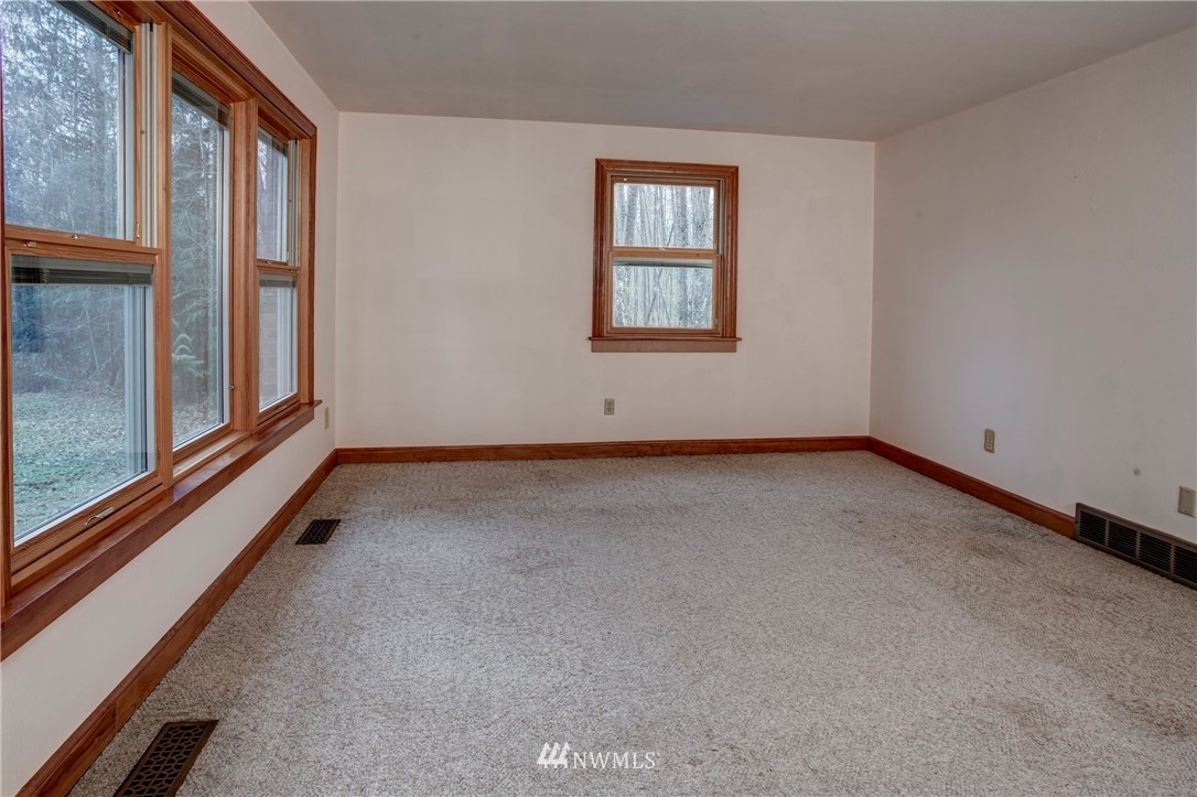 30504 Northeast Big Rock Road Duvall, WA 98019 - Photo 8 of 23 Gallery Image 8