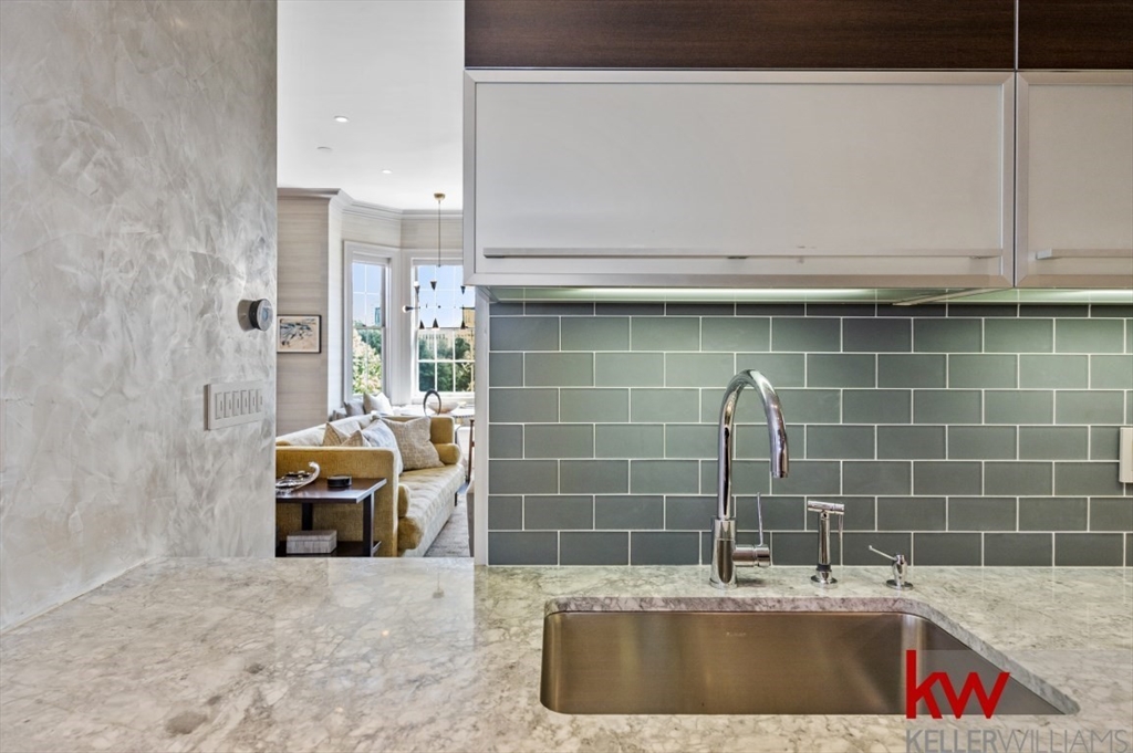 51 Beacon Street, Unit 4 Boston, MA 02108 - Photo 19 of 34