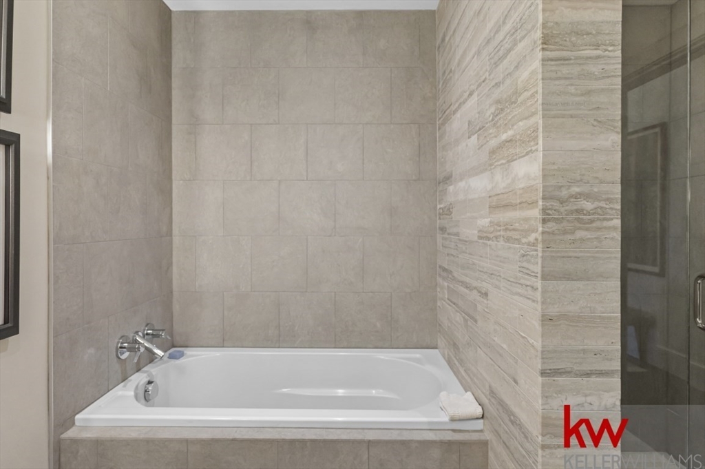 51 Beacon Street, Unit 4 Boston, MA 02108 - Photo 27 of 34
