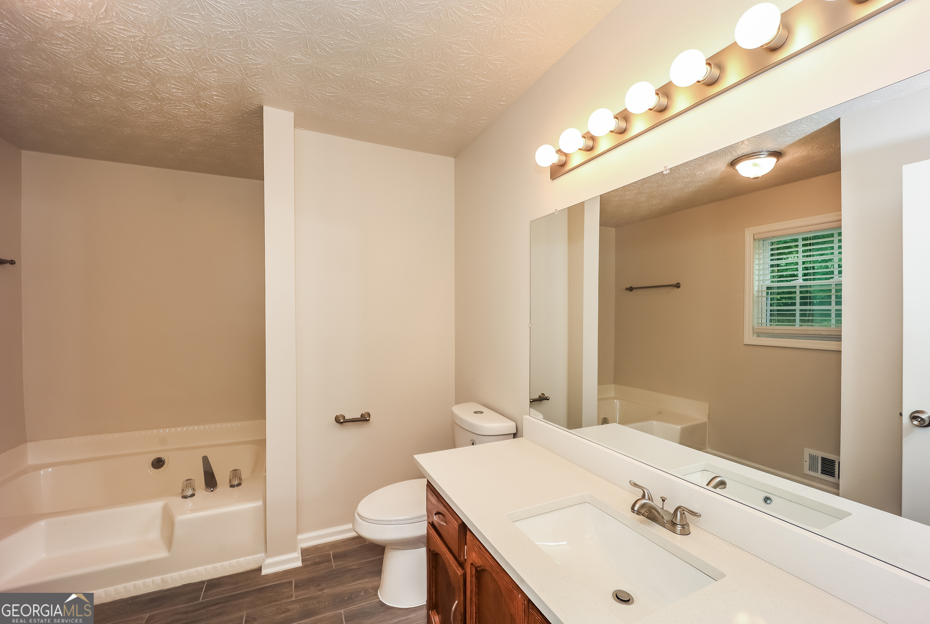 1056 Whistle Drive Austell, GA 30106 - Photo 13 of 17