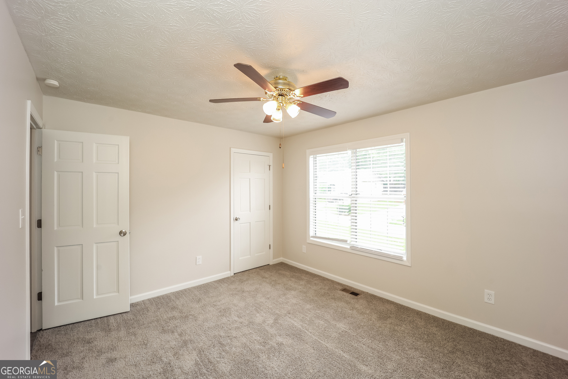 1056 Whistle Drive Austell, GA 30106 - Photo 15 of 17