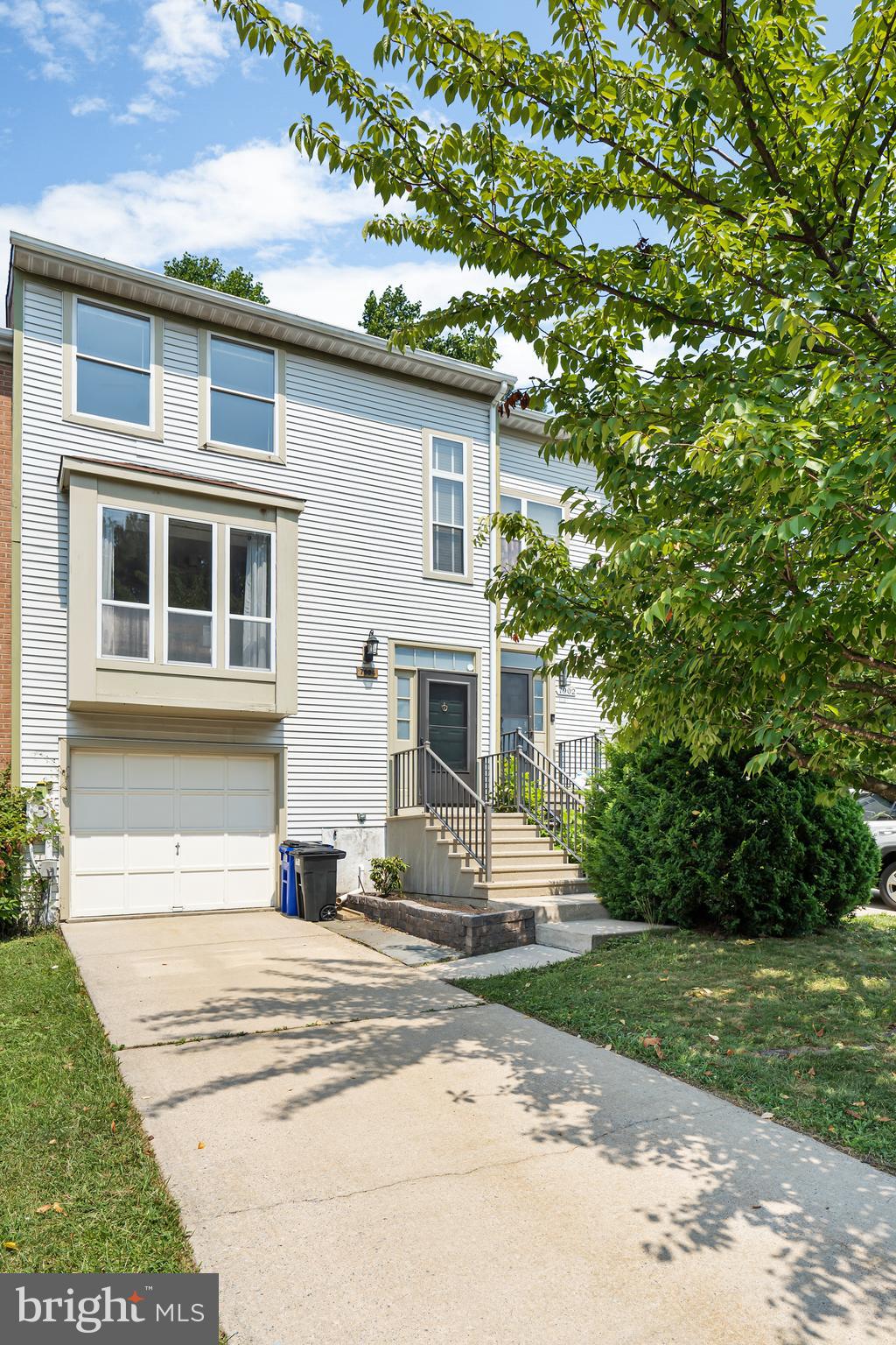 7904 Rustling Bark Court Ellicott City, MD 21043 - Photo 2 of 32 Welcome Home!