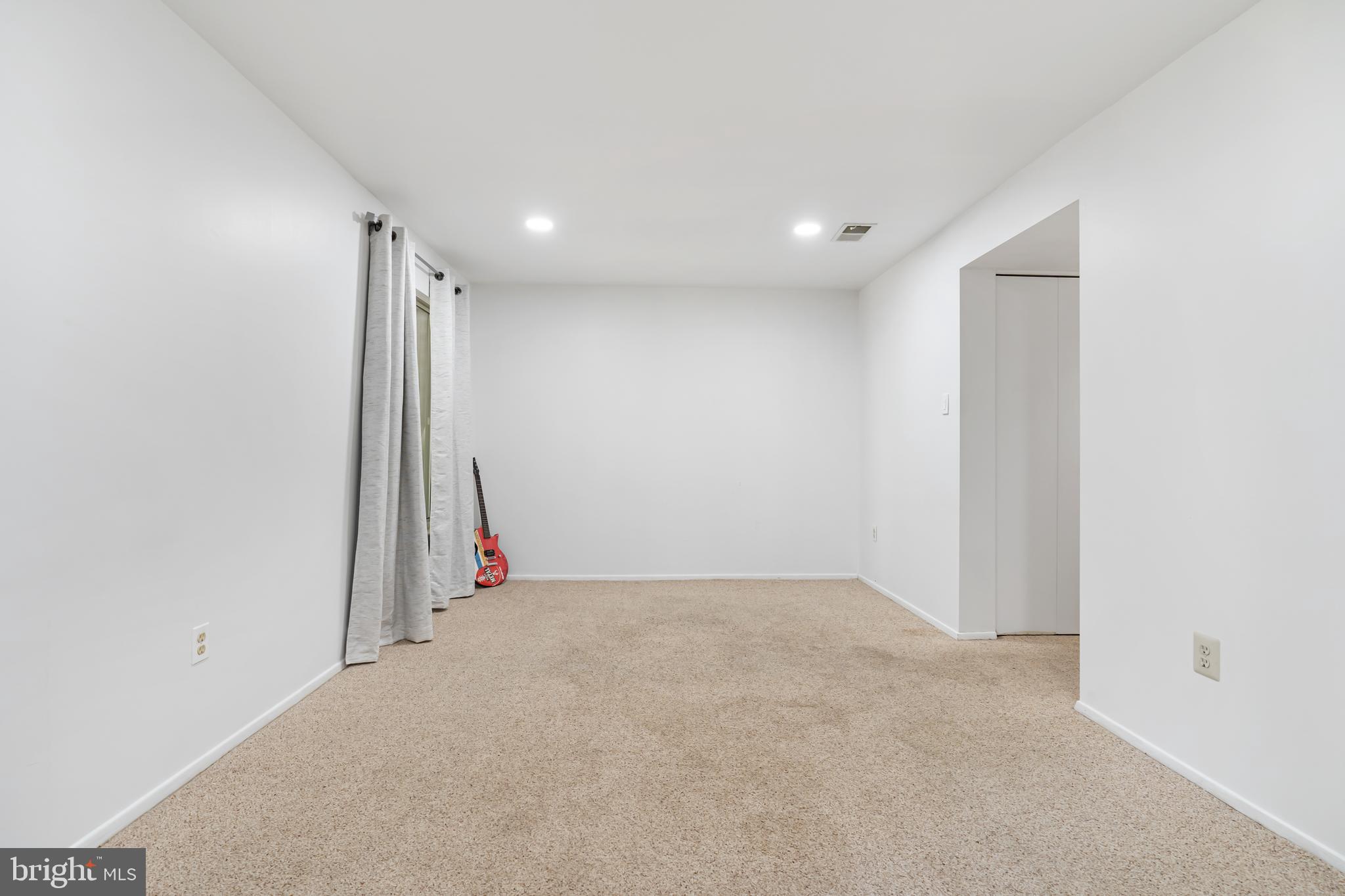 7904 Rustling Bark Court Ellicott City, MD 21043 - Photo 26 of 32 Adaptable Space for Family or Rec Room