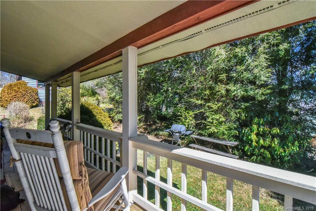 286 Pioneer Ridge Road Canton, NC 28716 - Photo 17 of 33 a view of a porch