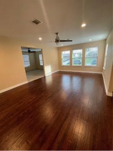 $2,200 | 3519 Rosedale Street, Houston, TX 77004