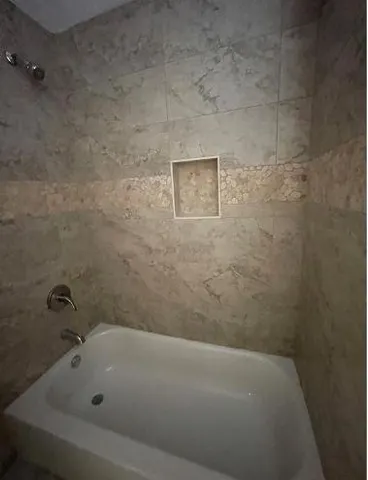 $2,200 | 3519 Rosedale Street, Houston, TX 77004