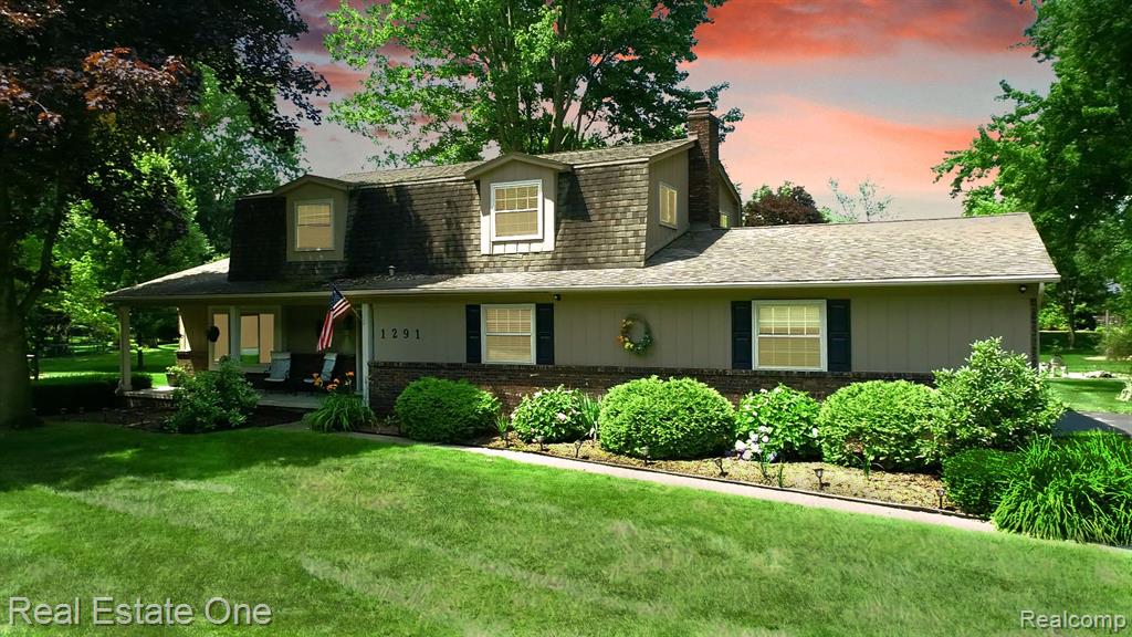 1291 Gettysburg Court Rochester Hills, MI 48306 - Photo 2 of 47