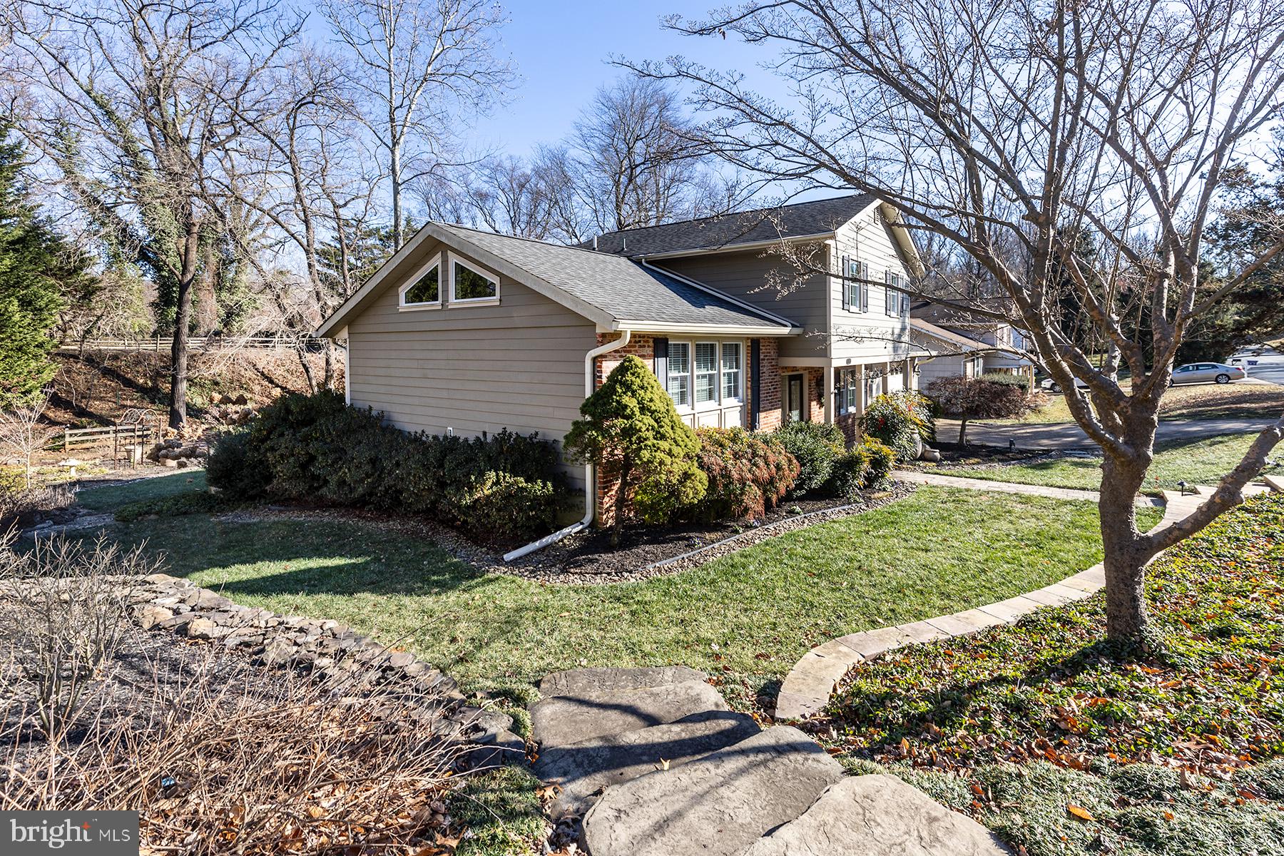 1485 Grandview Road Arnold, MD 21012 - Photo 3 of 50 Side Exterior view with stone walls