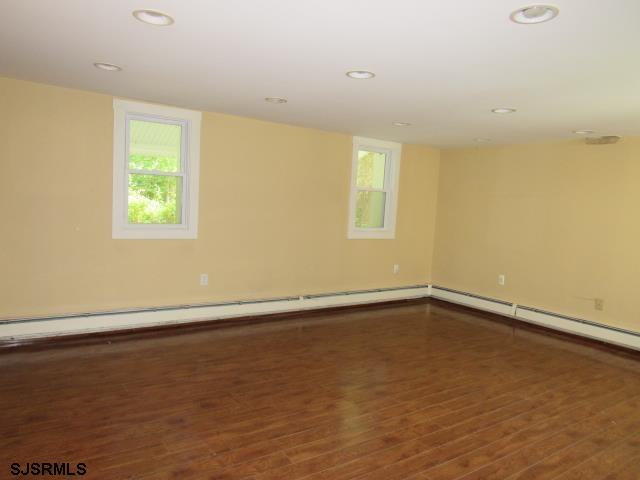 12 Robinson Road Tuckerton, NJ 08224 - Photo 8 of 20 Gallery Image 8