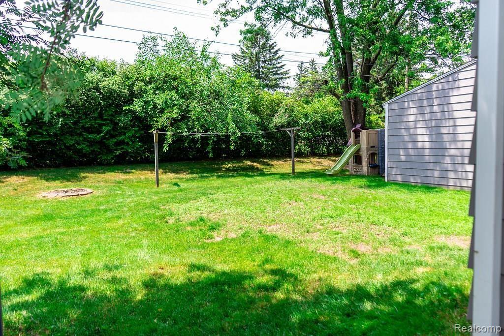 2860 Devondale Road Rochester Hills, MI 48309 - Photo 26 of 33