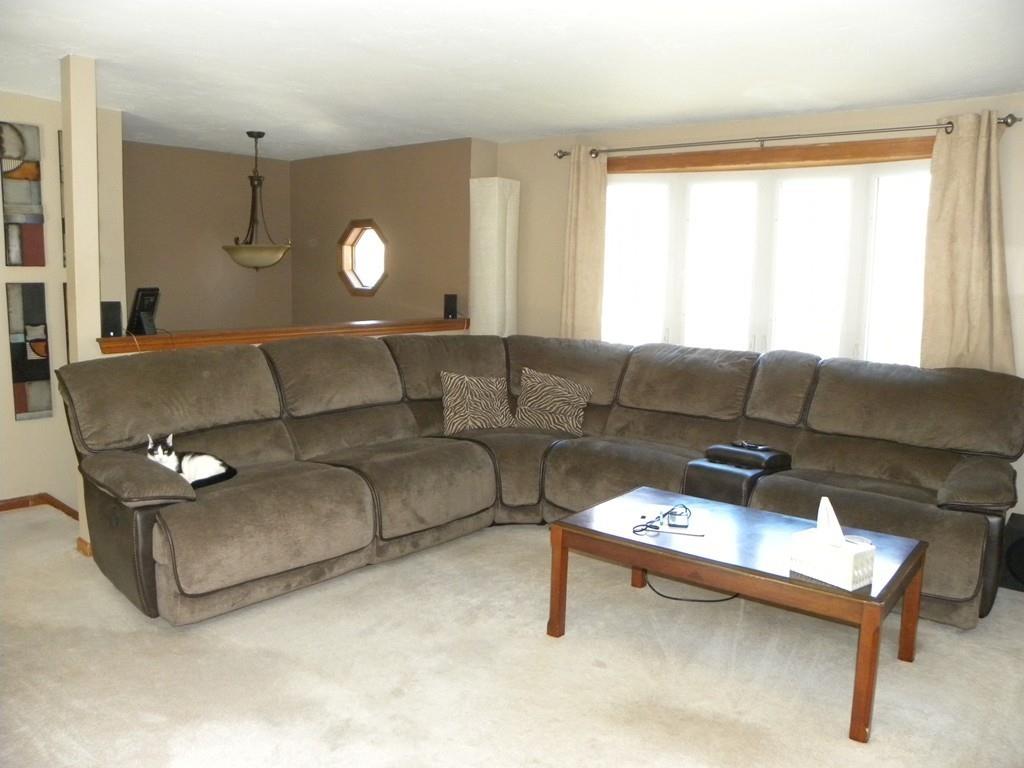 105 Fitzgerald Road Charlton, MA 01507 - Photo 3 of 42