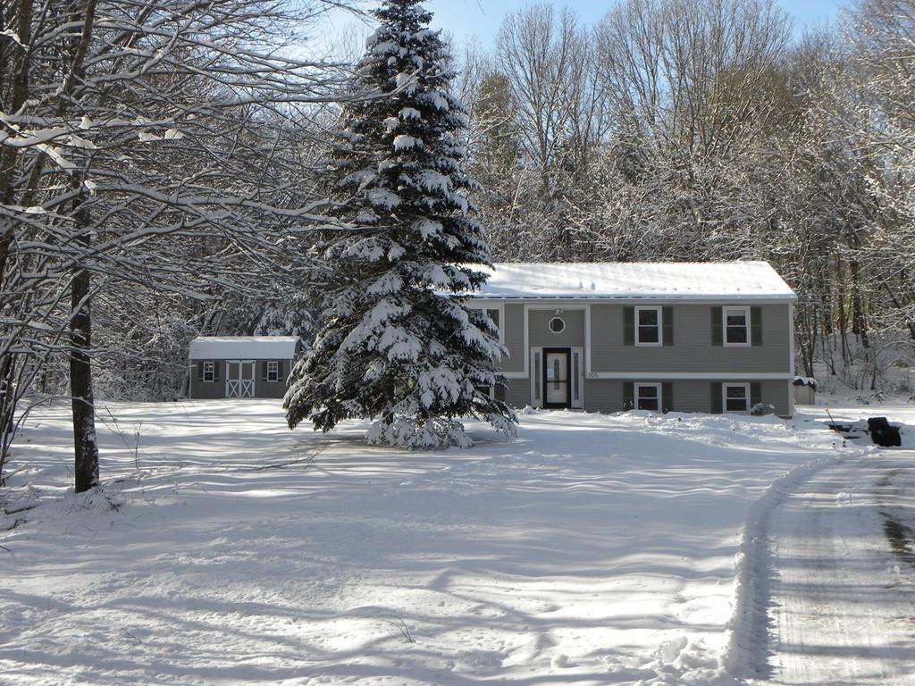 105 Fitzgerald Road Charlton, MA 01507 - Photo 5 of 42