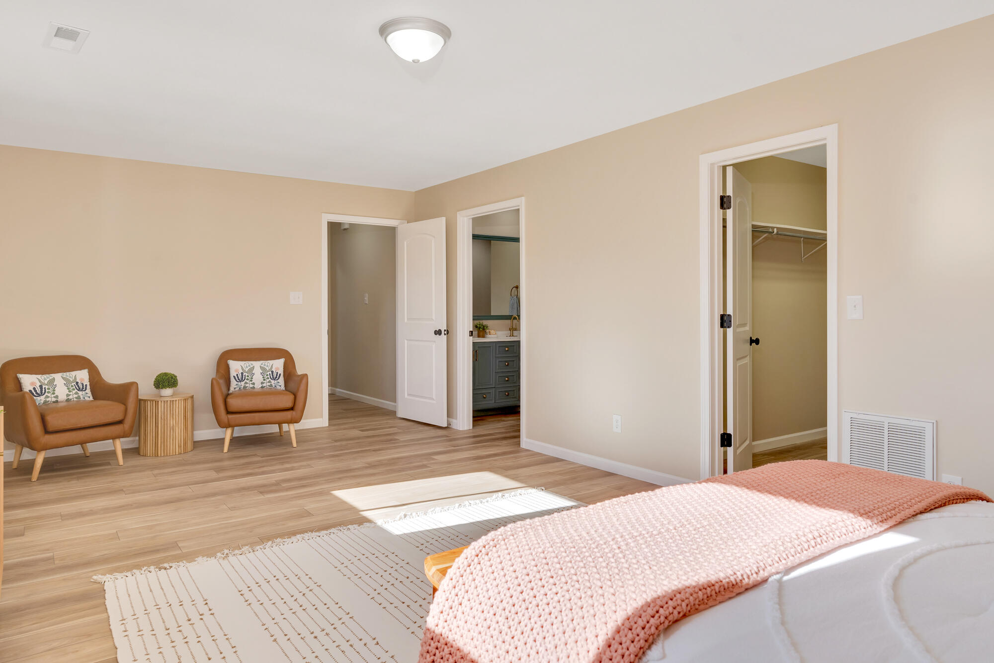 1612 Sunray Drive Chattanooga, TN 37412 - Photo 19 of 37 1612-Sunray-Dr-MLS-Photos-34