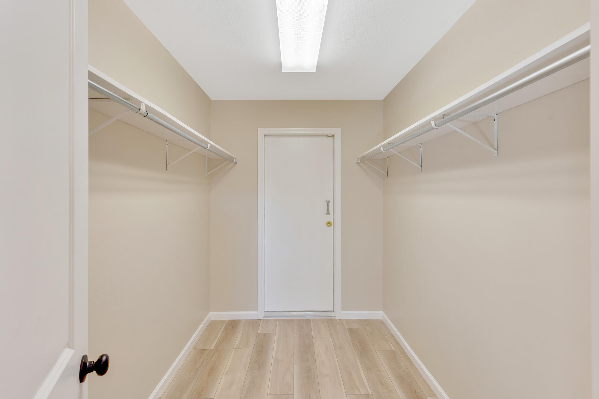 1612 Sunray Drive Chattanooga, TN 37412 - Photo 30 of 37 1612-Sunray-Dr-MLS-Photos-39