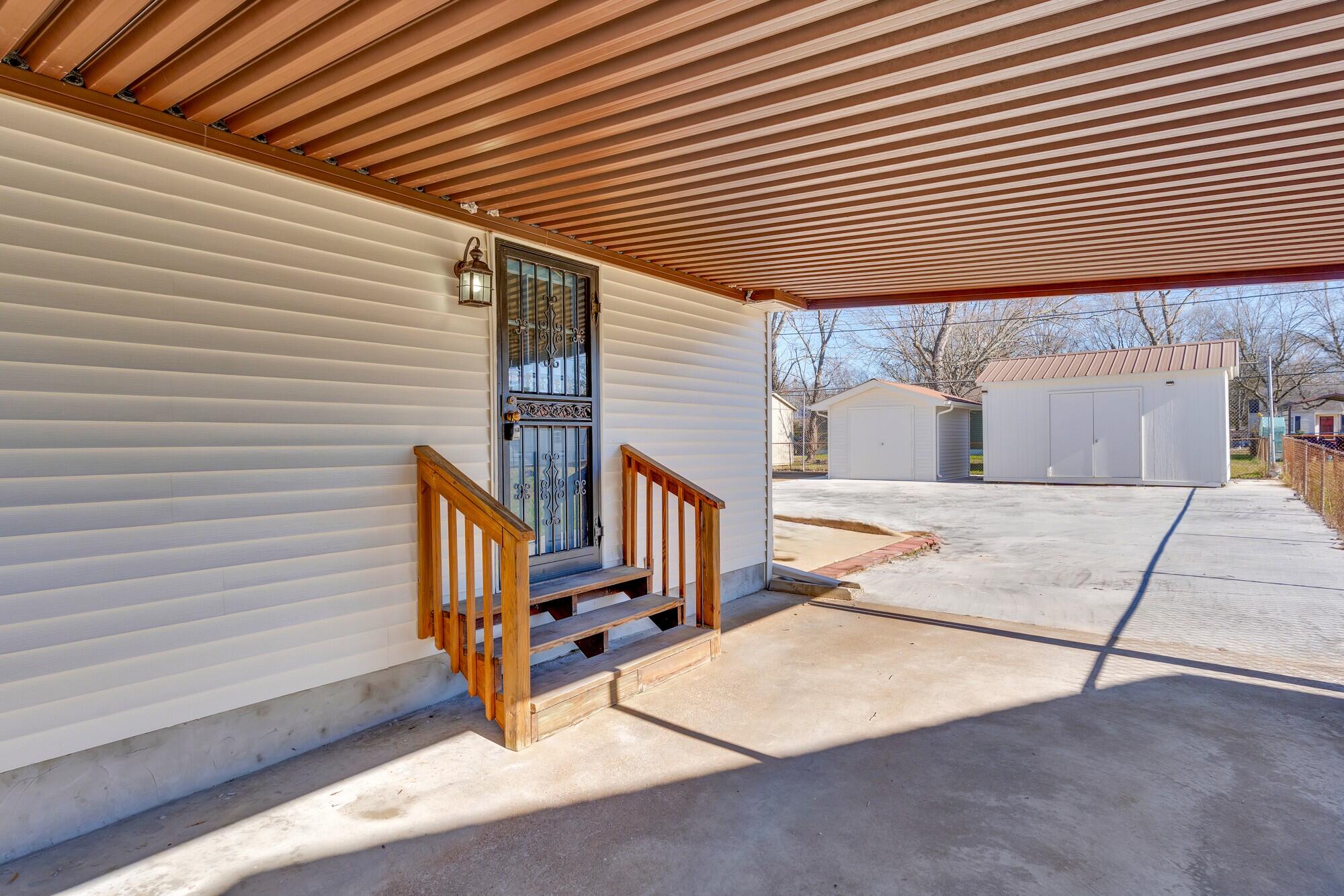 1612 Sunray Drive Chattanooga, TN 37412 - Photo 34 of 37 1612-Sunray-Dr-MLS-Photos-5