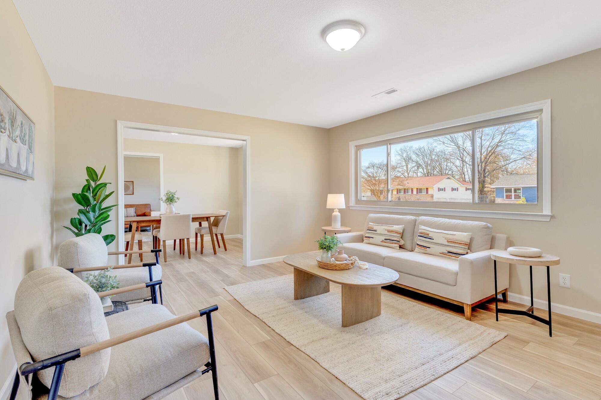 1612 Sunray Drive Chattanooga, TN 37412 - Photo 5 of 37 1612-Sunray-Dr-MLS-Photos-12