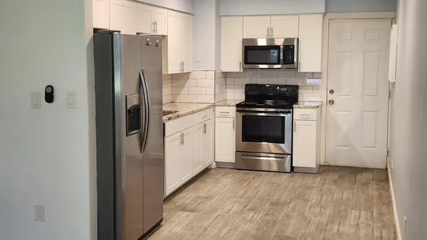 $1,400 | 6819 North 12th Street, Unit 3, Phoenix, AZ 85014