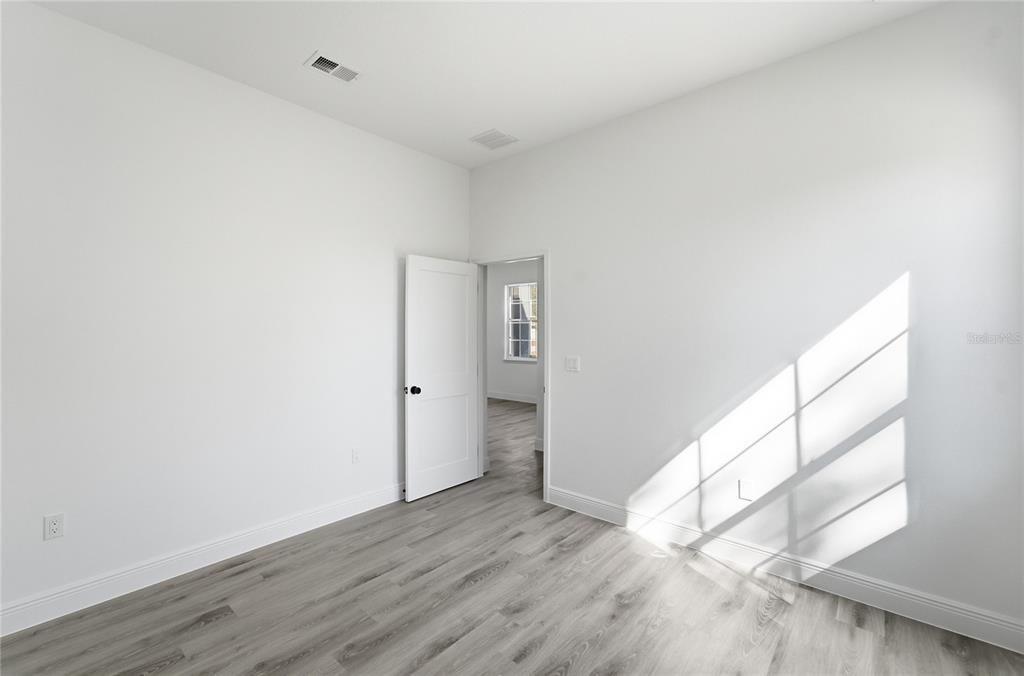 16218 Southwest 27th Terrace Road Ocala, FL 34473 - Photo 18 of 35 Gallery Image 18