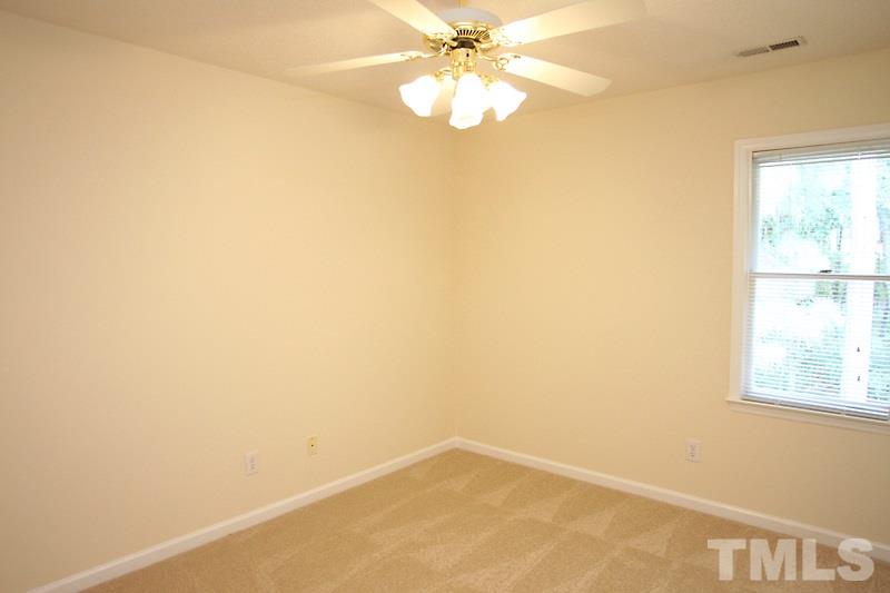 1008 Sheetbend Lane Raleigh, NC 27606 - Photo 16 of 25 Gallery Image 16