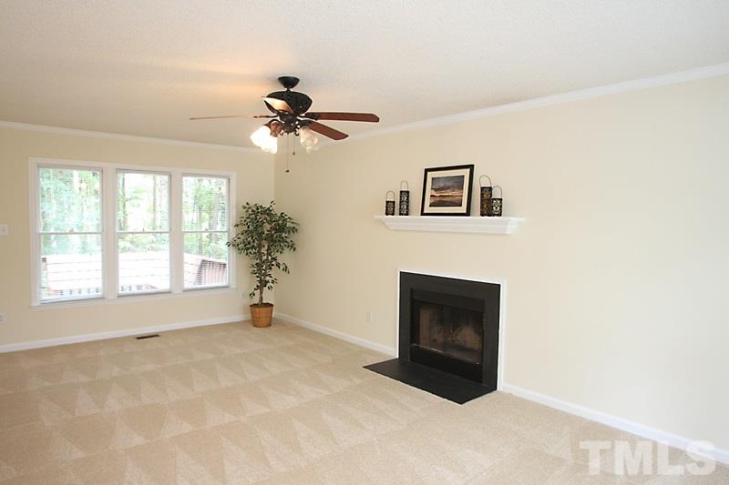 1008 Sheetbend Lane Raleigh, NC 27606 - Photo 3 of 25 Gallery Image 3