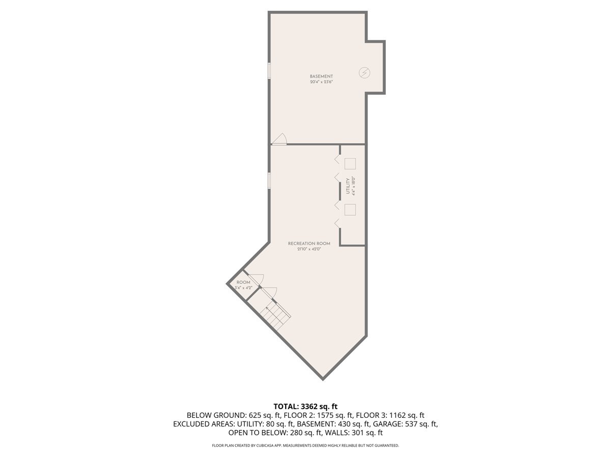 625 Sheridan Road Highland Park, IL 60035 - Photo 25 of 26 a black and white photo of a room