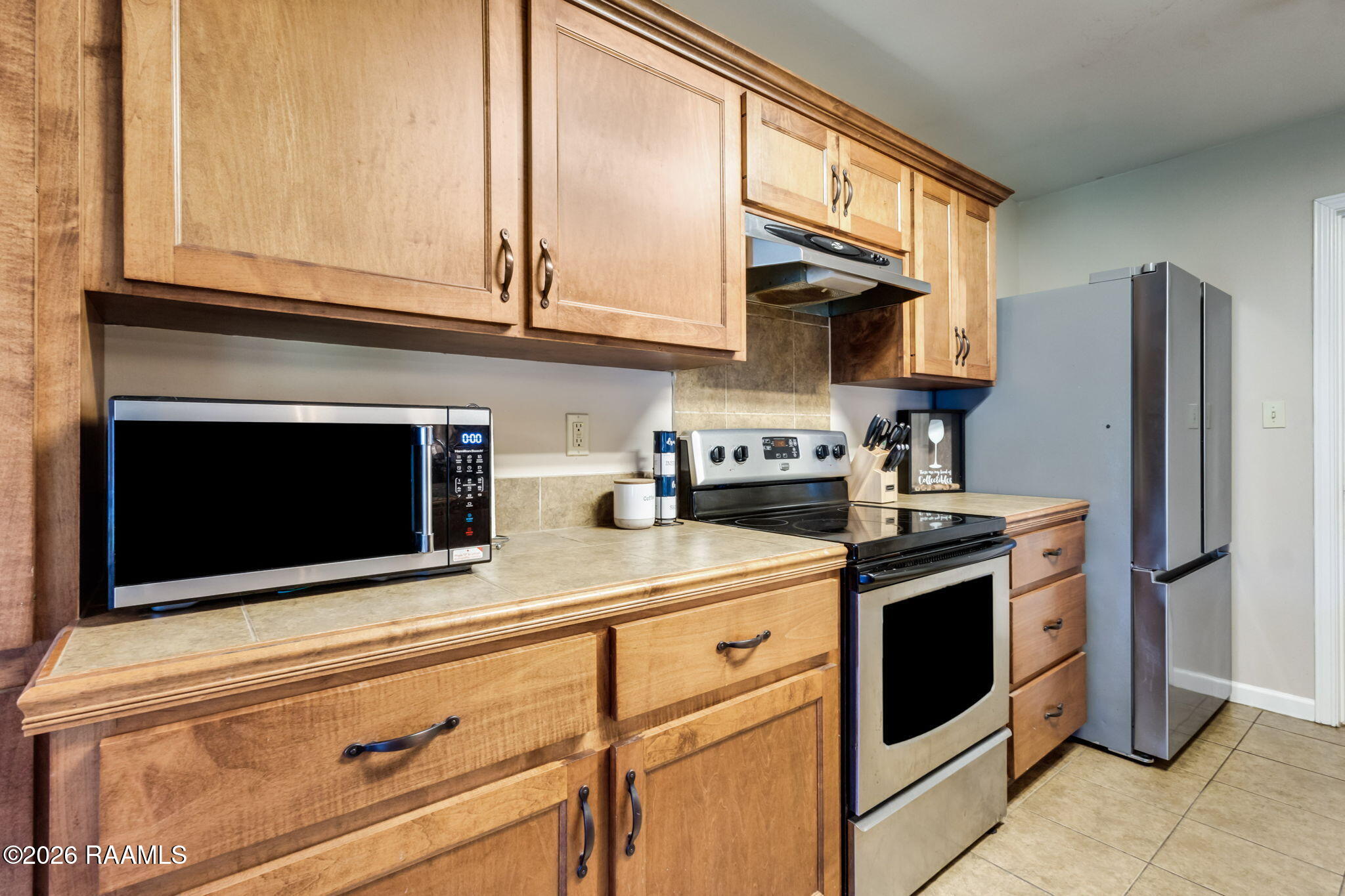 706 Breaux Road Lafayette, LA 70507 - Photo 9 of 17 kitchen