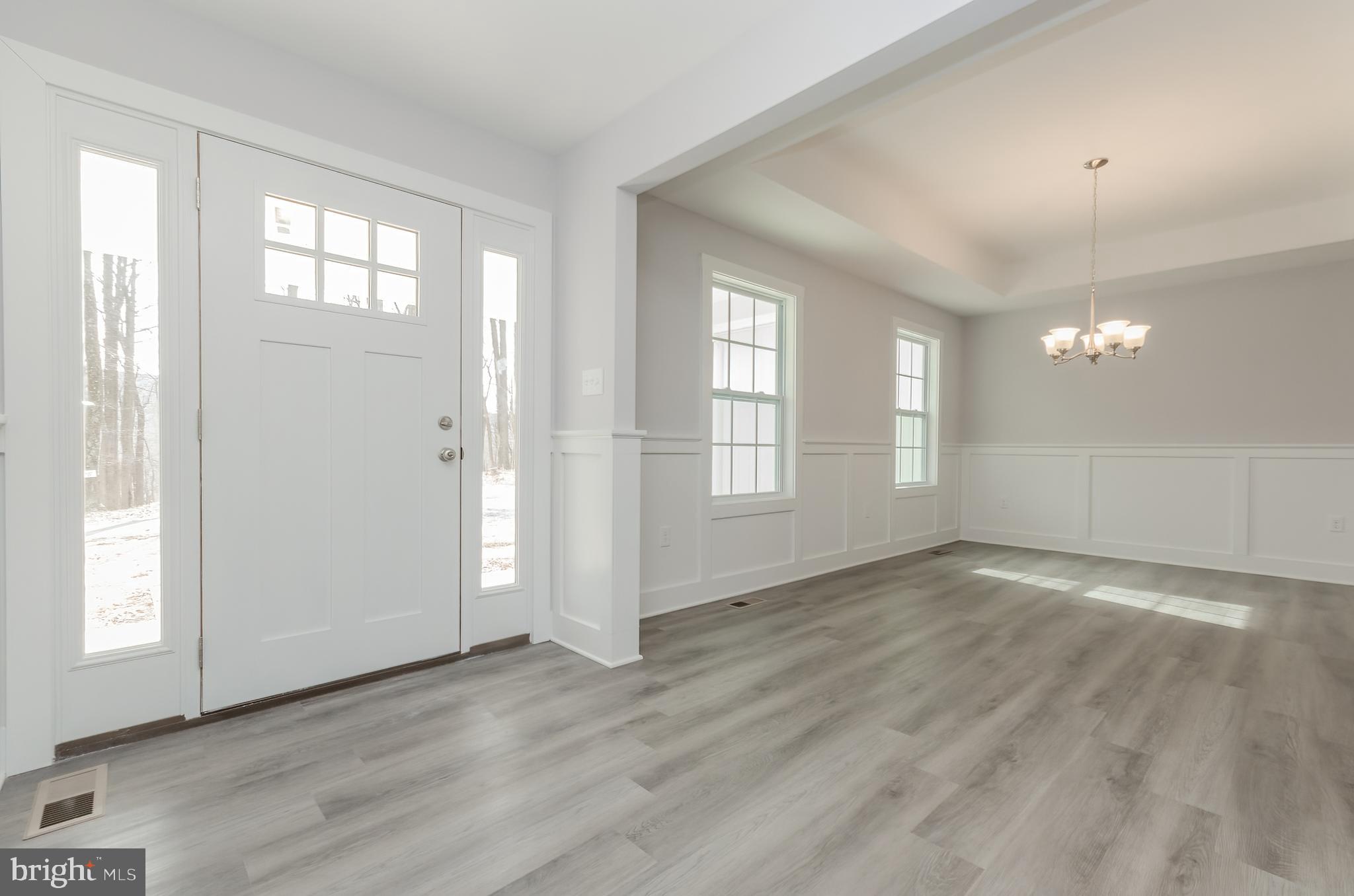 1041 Shirley Road Summit Point, WV 25446 - Photo 3 of 30 Gallery Image 3