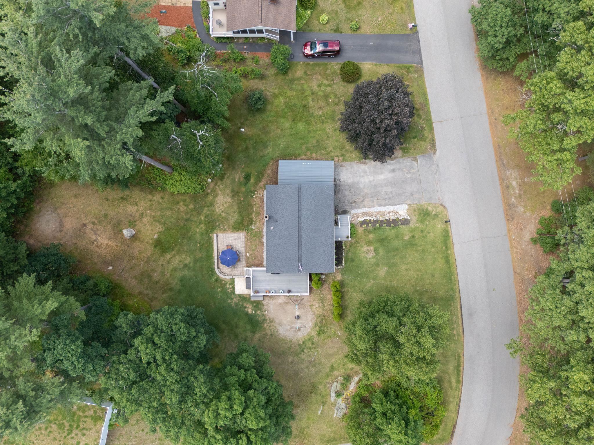 8 Diana Road Derry, NH 03038 - Photo 44 of 48