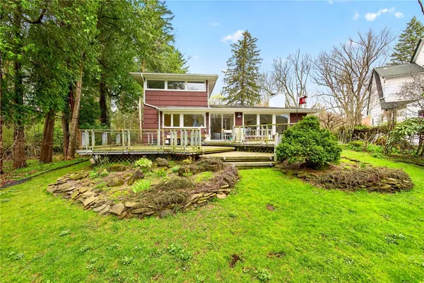 $3,300 | 53 Golfside Parkway, Brighton, NY 14610