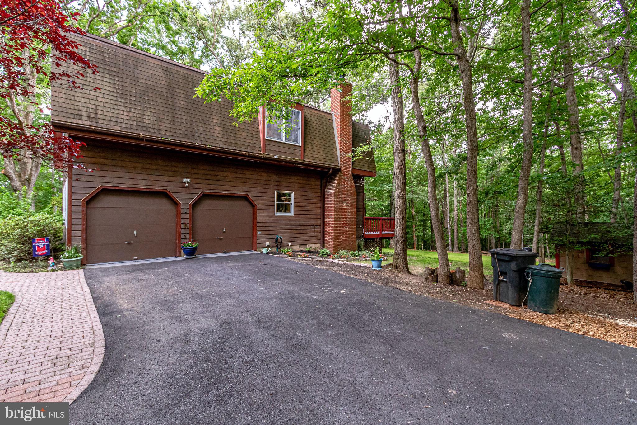 Side load 2 car garage