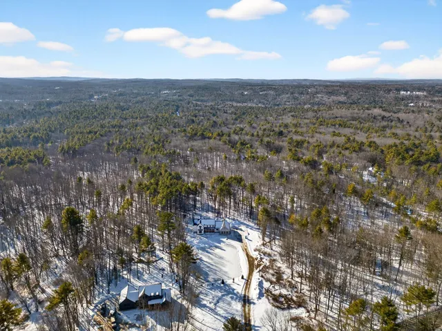 $1,550,000 | 92 Town Farm Road, North Yarmouth, ME 04097