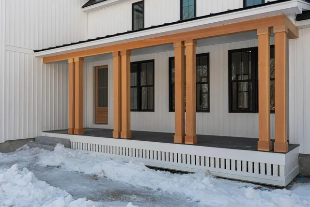 $1,550,000 | 92 Town Farm Road, North Yarmouth, ME 04097