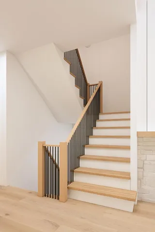 $1,550,000 | 92 Town Farm Road, North Yarmouth, ME 04097