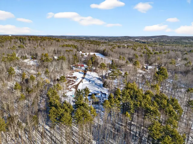 $1,550,000 | 92 Town Farm Road, North Yarmouth, ME 04097