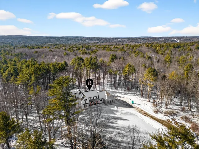 $1,550,000 | 92 Town Farm Road, North Yarmouth, ME 04097