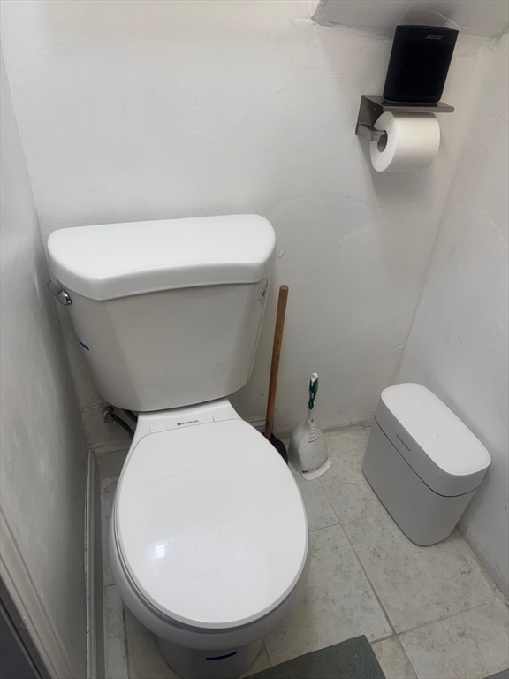 40 Baker Road Everett, MA 02149 - Photo 23 of 27