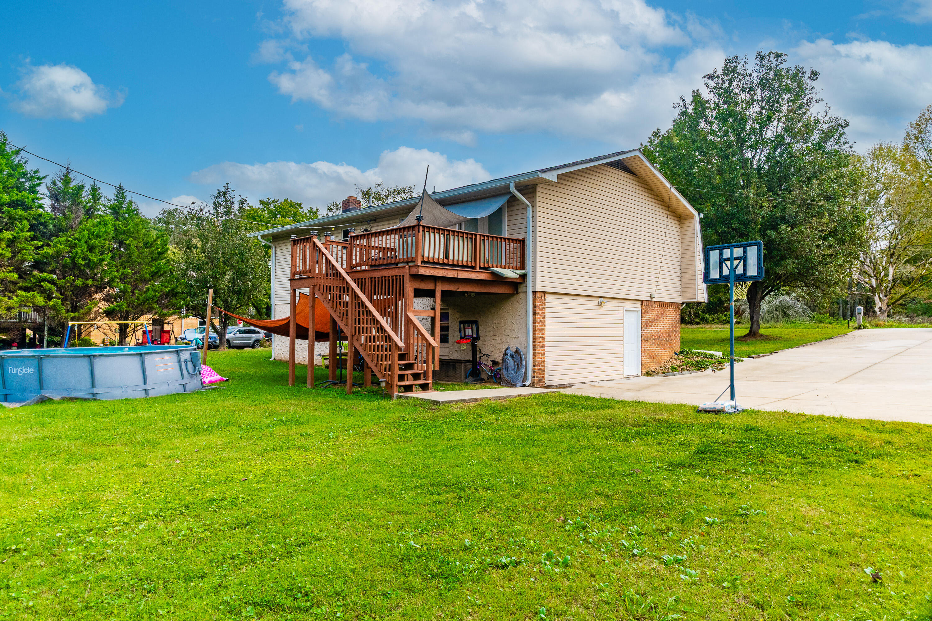 60 Walker Street Ringgold, GA 30736 - Photo 5 of 31 DSC_5289-Edit