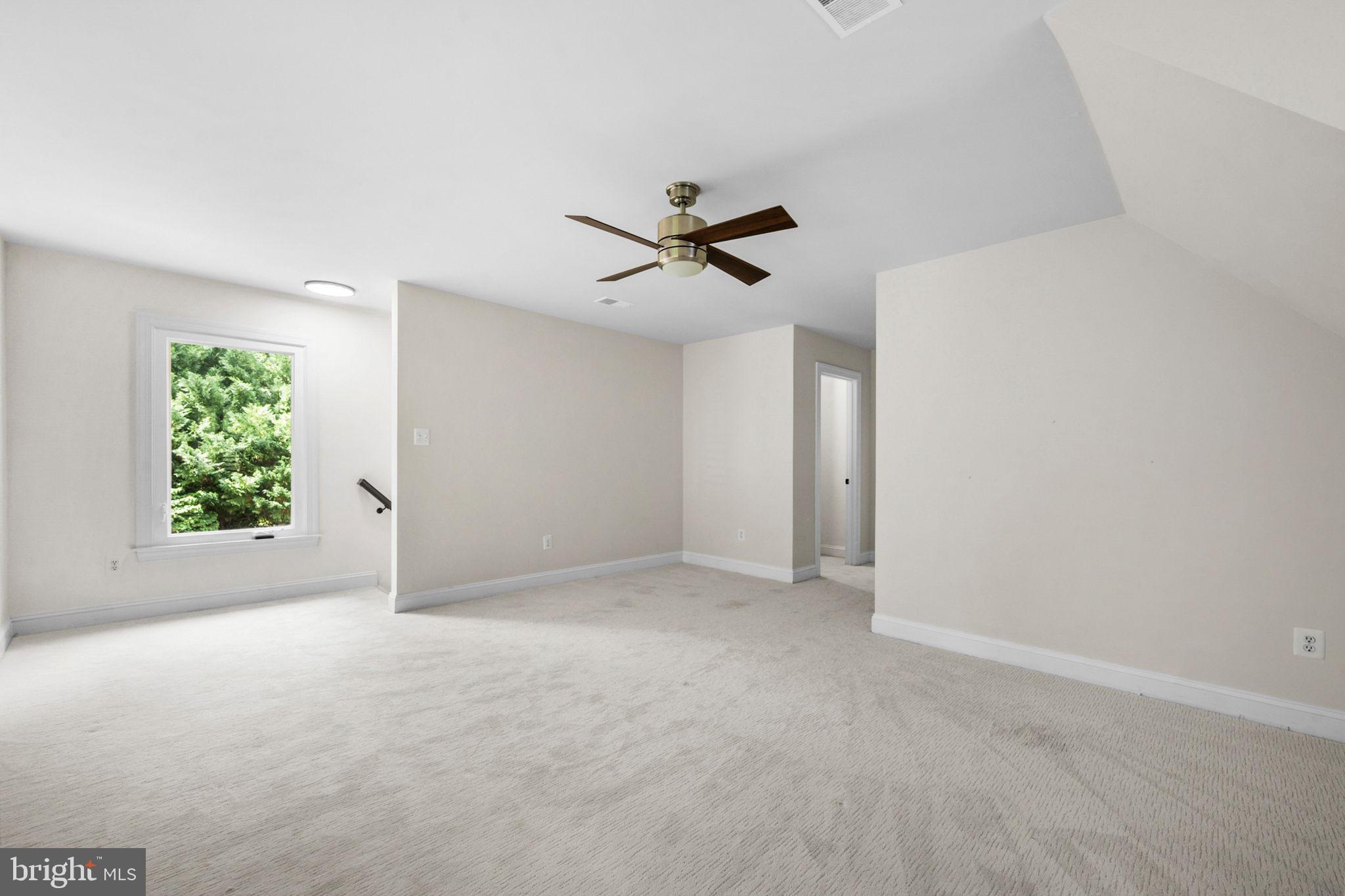 1256 New Bedford Lane Reston, VA 20194 - Photo 87 of 128