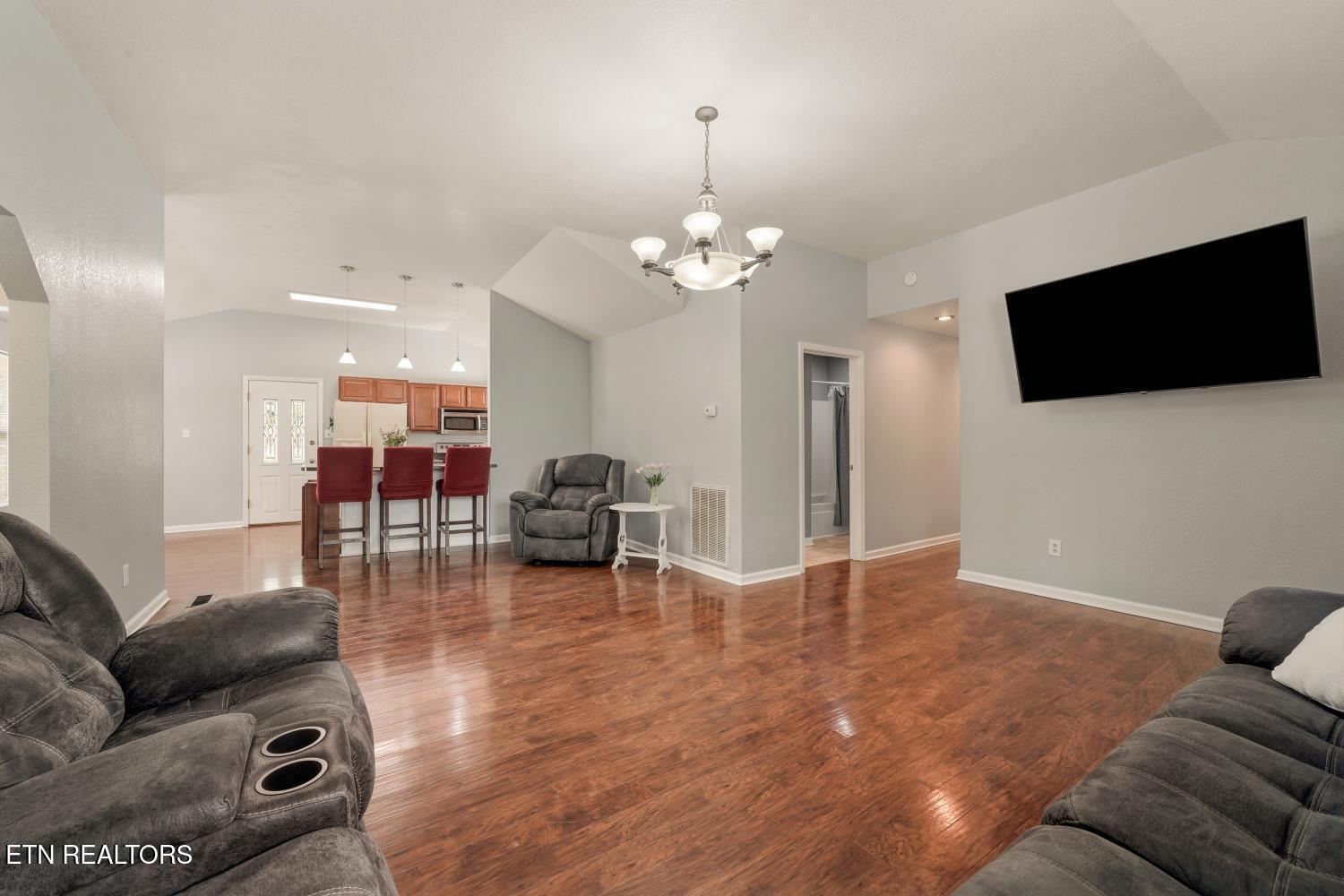 745 Hinkle Road Seymour, TN 37865 - Photo 11 of 40 IMG_5744