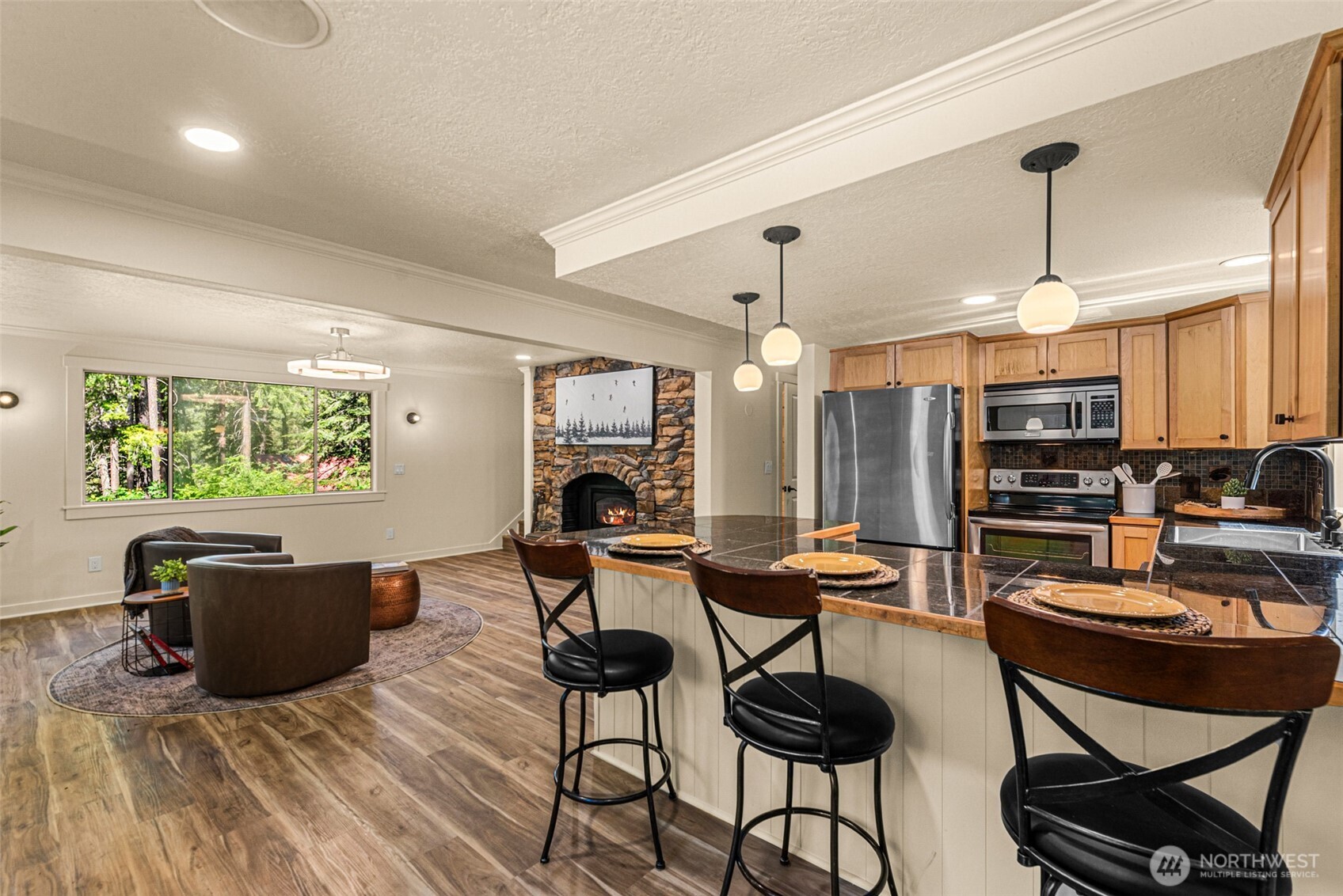 22583 Alpine Hills Road Leavenworth, WA 98826 - Photo 5 of 39