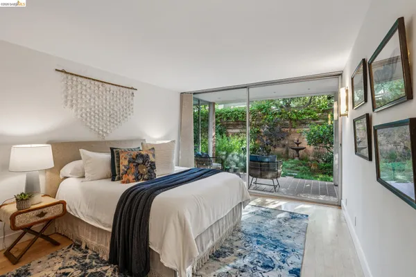 $1,395,000 | 1515 Oxford Street, Unit 1D, Berkeley, CA 94709