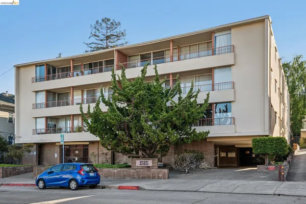 $1,395,000 | 1515 Oxford Street, Unit 1D, Berkeley, CA 94709