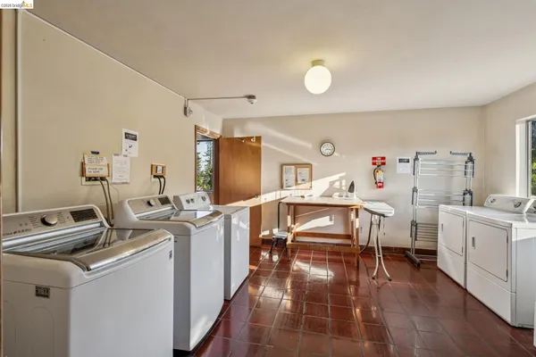 $1,395,000 | 1515 Oxford Street, Unit 1D, Berkeley, CA 94709