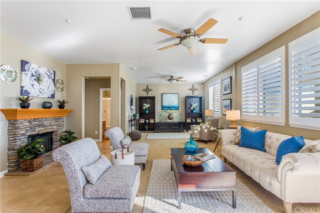 29357 Bacon Lane Highland, CA 92346 - Photo 12 of 74