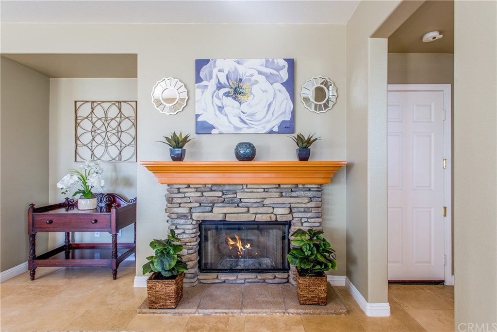 29357 Bacon Lane Highland, CA 92346 - Photo 14 of 74