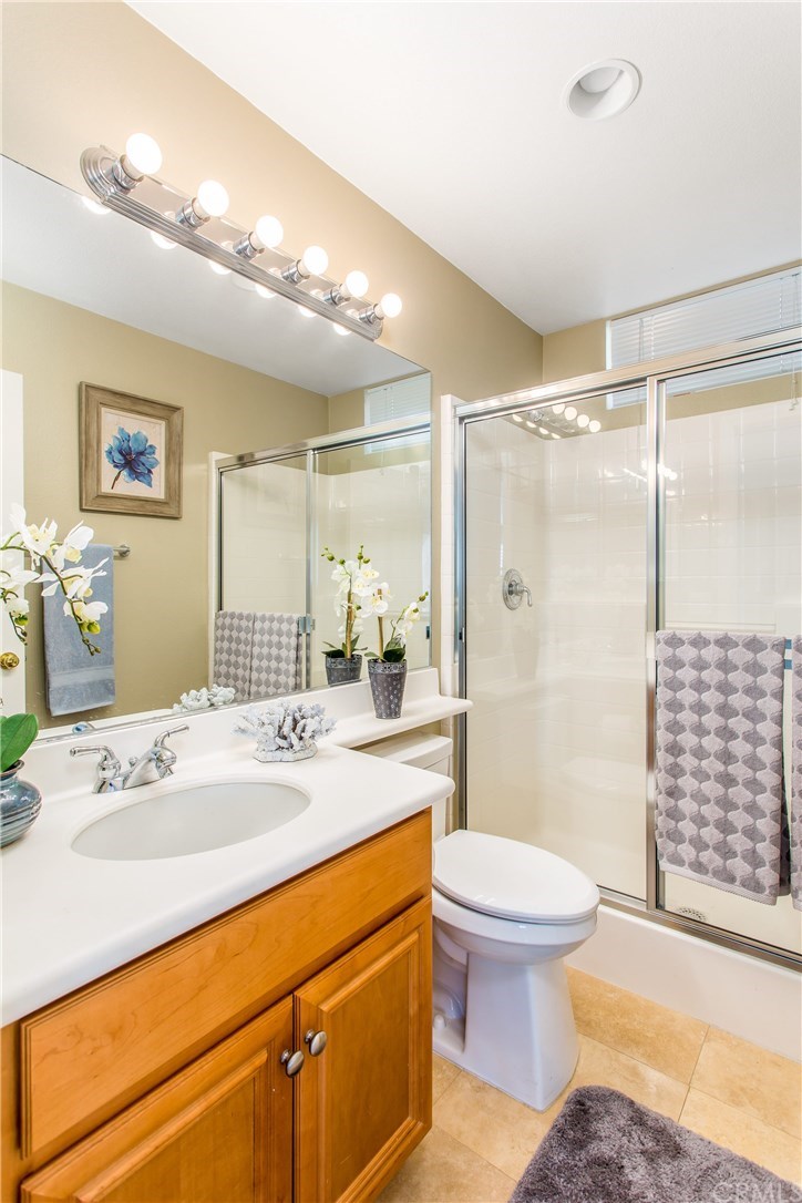 29357 Bacon Lane Highland, CA 92346 - Photo 21 of 74