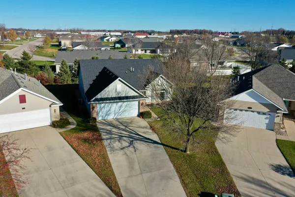 $359,900 | 2531 7th Avenue Southeast, Willmar, MN 56201