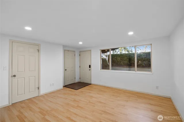 $369,000 | 3834 175th Avenue Northeast, Unit 22, Redmond, WA 98052